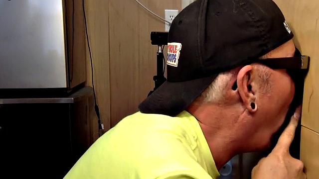 Gloryhole amateur daddy sucks BFs cock very deep