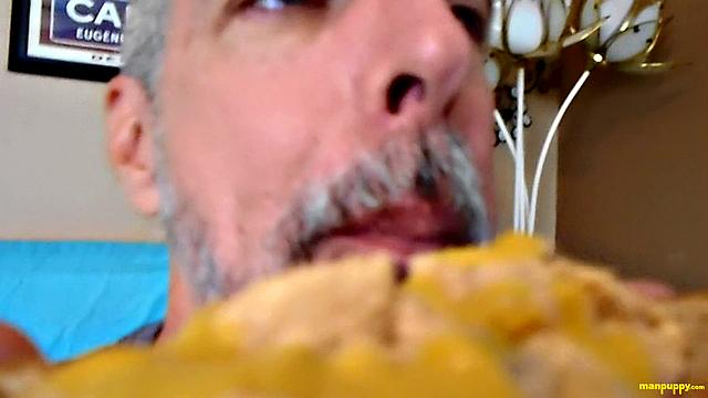 В ловушке между двумя - DADDY GIANT 23 - в ролике Ричард Леннокс