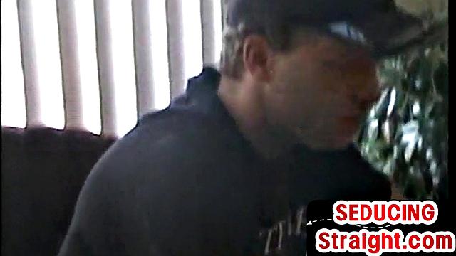 Vintage str8 guy 1st time gets sucking in homemade BJ