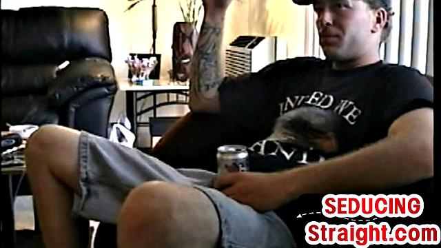 Vintage str8 guy 1st time gets sucking in homemade BJ