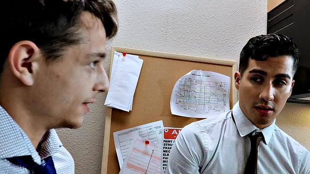 Inked office colleague barebacked till anal cumshot