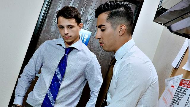 Inked office colleague barebacked till anal cumshot