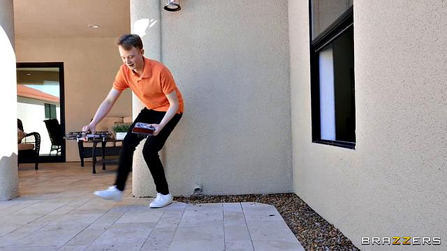 Drone Peeping Dude Gets Anal