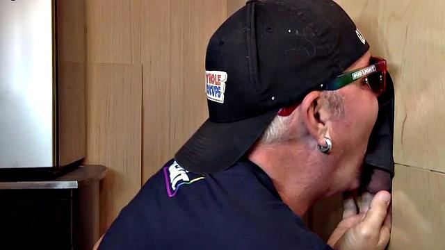 Mature gloryhole gay sucks till cum in mouth