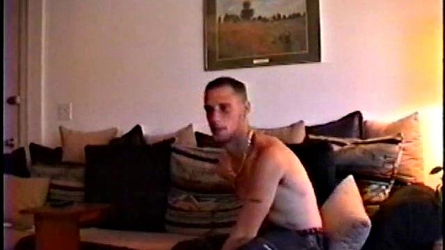 Straight Buzz Gets Blowjob