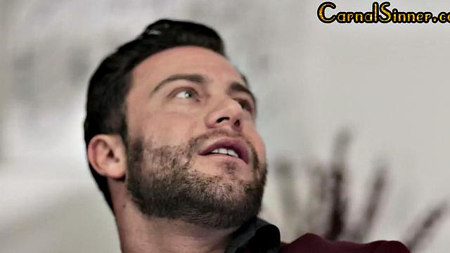 начальник и опытная мамочка обсуждают карьерный рост по-новому