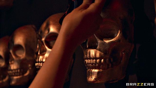 Amazing Anal for Squirting Beauty