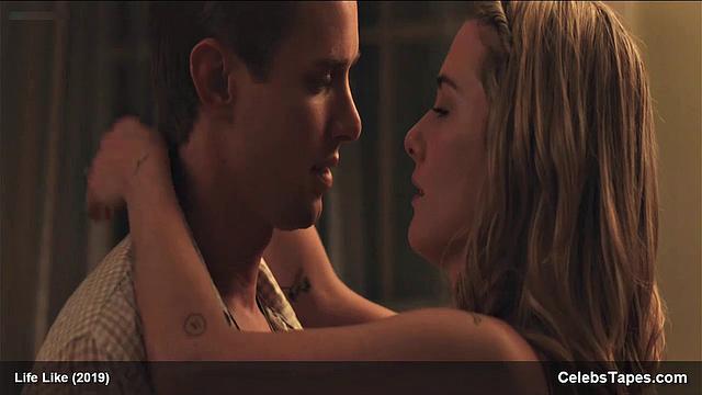 Addison Timlin gets naughty in her bedroom, showing off her bra and kissing the celebrity