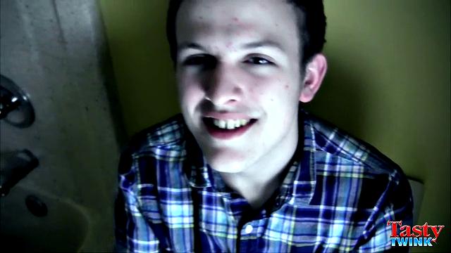 Avid Dick Lover Gets A Mouthful! - Toby Fanks &amp;amp; Trace Van De Kamp