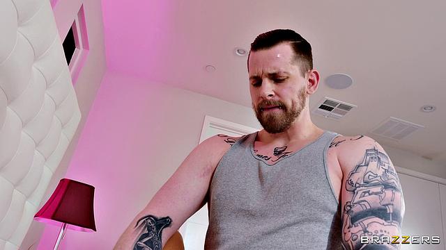 Николетт Ши изменяет мужу с другом и получает то, чего ей не хватает в браке.