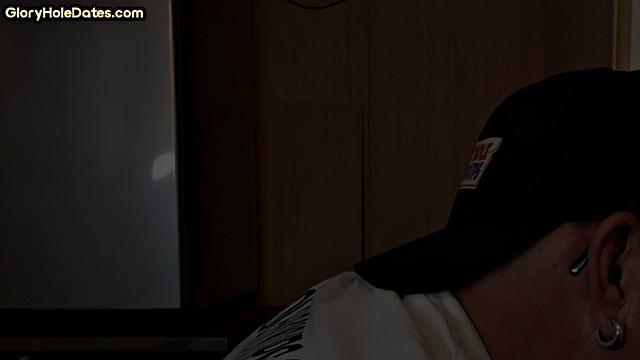 Naughty DILF in glory hole