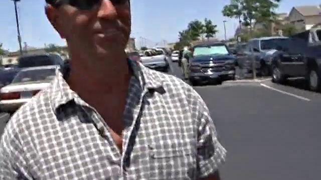 Рокси мечтает о самом огромном члене, ей всегда мало