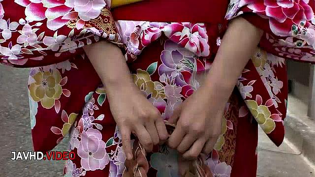 Nozomi's passionate JAV dazzle in hot blowjob session she gets creamed