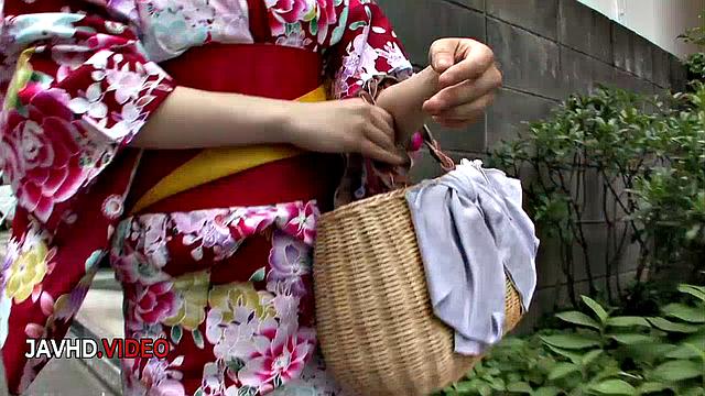 Nozomi's passionate JAV dazzle in hot blowjob session she gets creamed