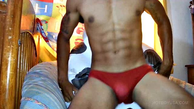 Muscular Erick Beats Meat