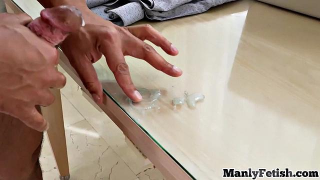 Naughty jocks pounding each other