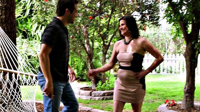 Michele Marks' debut