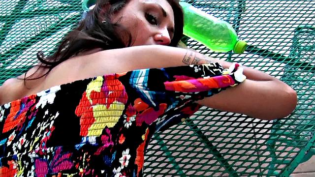 Get ready to cum with Do Me Delilah as she gives a hot car handjob and takes a facial in POV