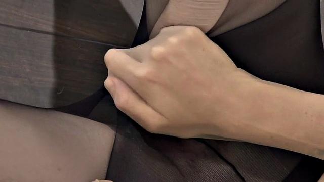 Tgirl riding femme in this very erotic couple