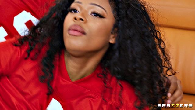 Get That DRIPPING PUSSY In GAME!