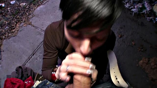 Watch this fakeModellingcontract turn into a cum-filled adventure for cash