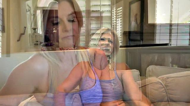 Hottie Stepmom India Summer