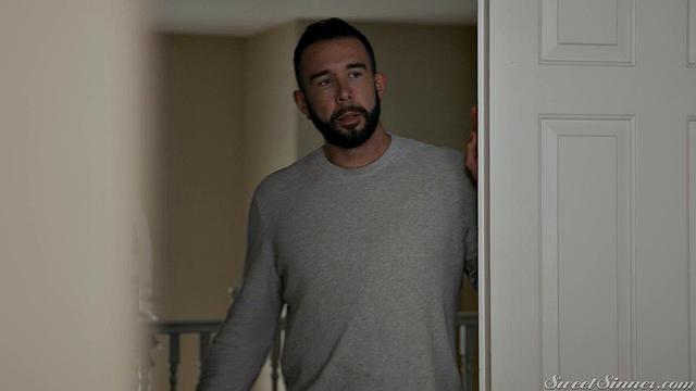 The Hot Wives 6 Scene 4 - Naughty encounter