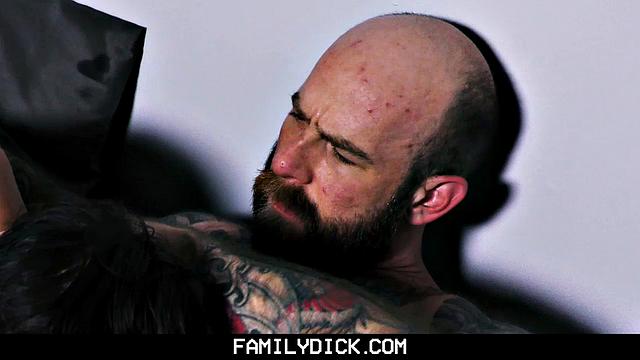 Father & Son Ch 2: Webcam Fucking