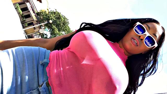 Camsoda - Sexy soldier masturbates in her digs