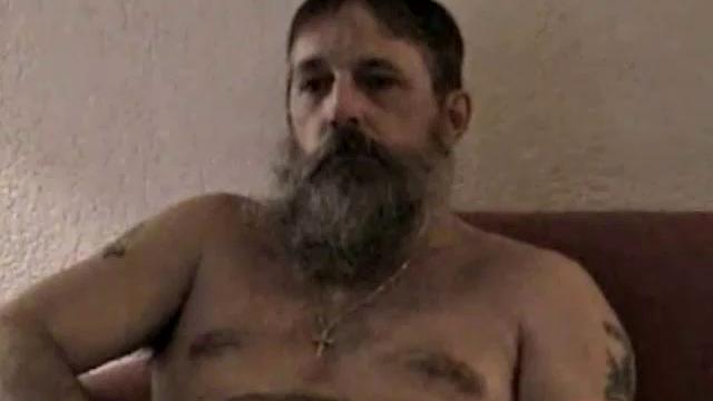 Our host met Bobby at a convenience store and gave him his card. This bearded redneck truck driver called later, wanting to hook up. From his appearance, one might assume Bobby is a top, but not so.