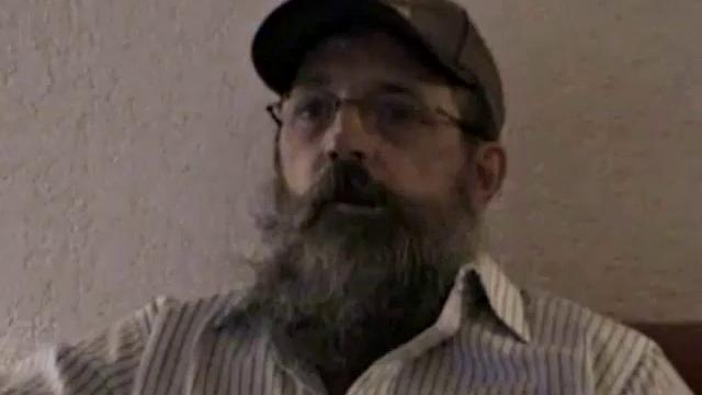 Our host met Bobby at a convenience store and gave him his card. This bearded redneck truck driver called later, wanting to hook up. From his appearance, one might assume Bobby is a top, but not so.