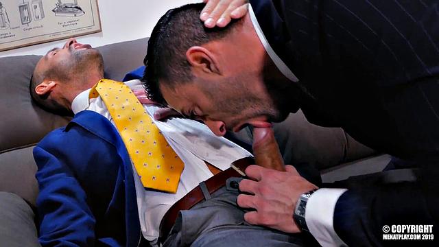 Priceless Hot Clip