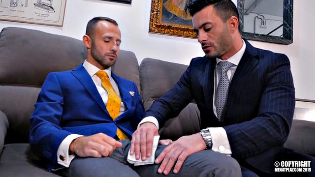 Priceless Hot Clip