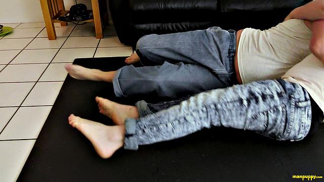 Barefoot Boys Wrestling! - Elis Ataxxx &amp; Leo Blue