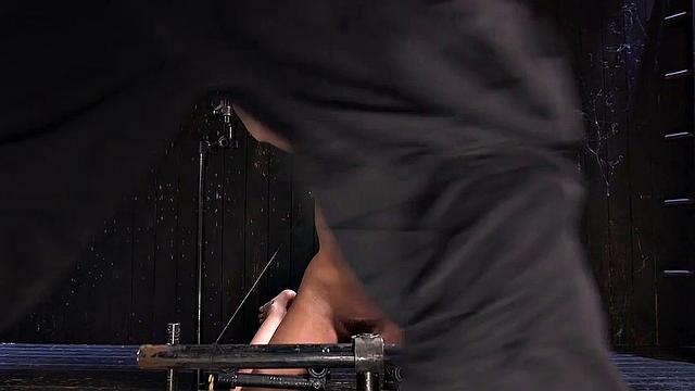 Submissive babe toyed after foot torture by master