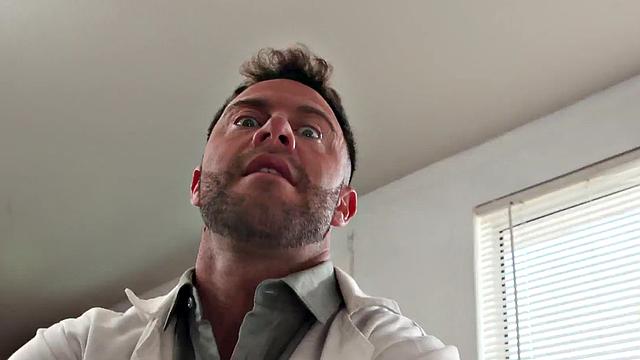 Hairybush babe pounded by doctor after pussylicking