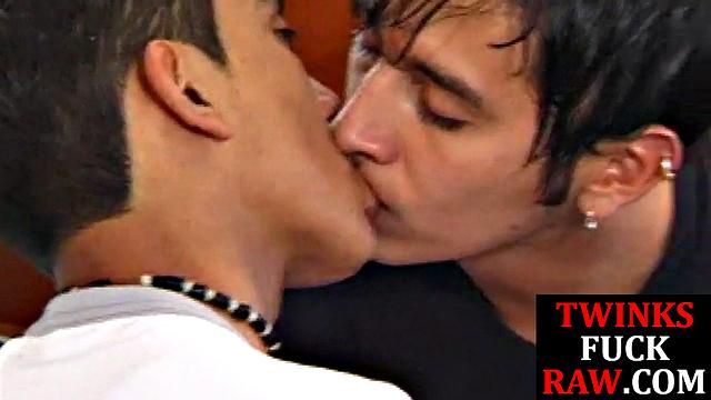 Amateur twink bred for cum exchange after ass licking