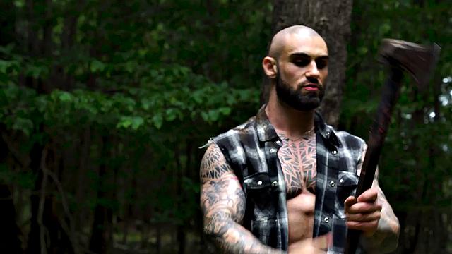 Smoking Hot. Axel Reed