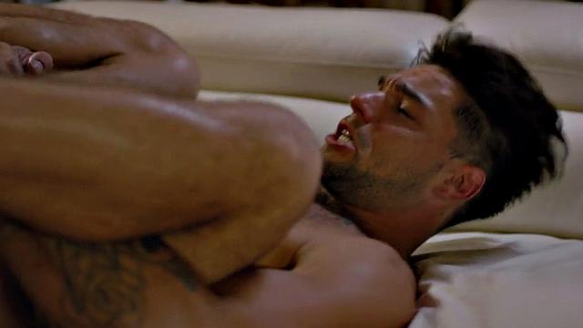 Transsexual beauty enjoys fucking in ass doggystyle