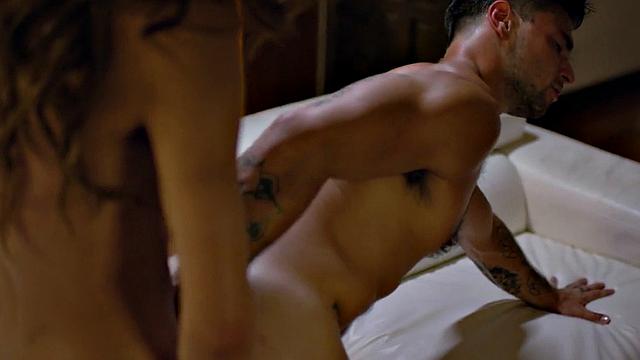 Transsexual beauty enjoys fucking in ass doggystyle