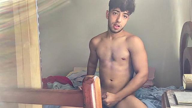 Sneakers & Cum Pumping - Генри Лайнс