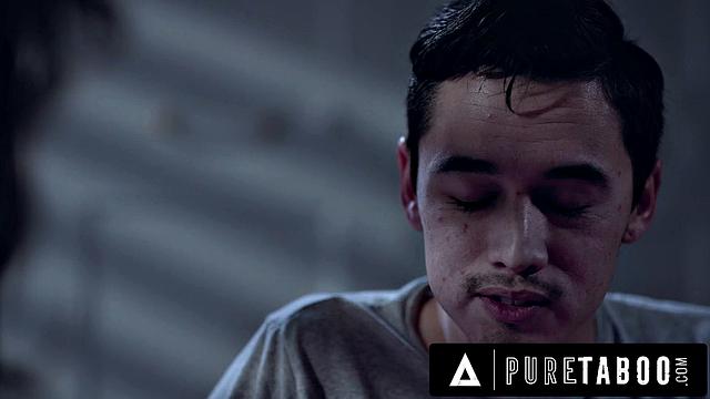 Фрея Паркер заманила любовника сестры на тайный секс под носом у родителей, чтобы избежать скандала - семейные интриги смешнее любой драмы!