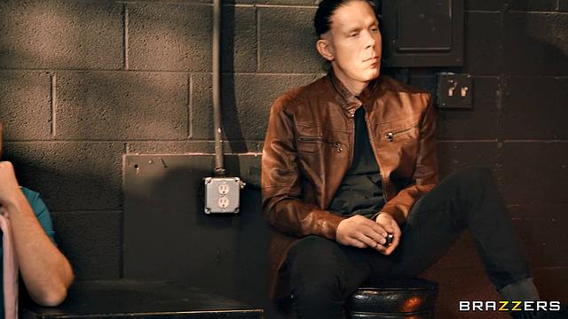 Formal Fest: Mona's First Gangbang