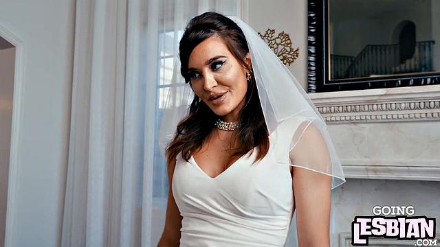 Curious bride tries lesbian tribbing