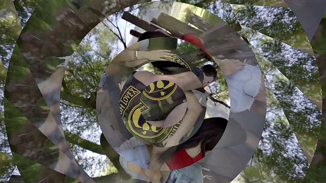 Luna Natalie - 3rd Wheel