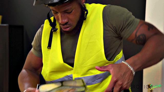 Film me, send it to my ex