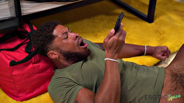 Film me, send it to my ex