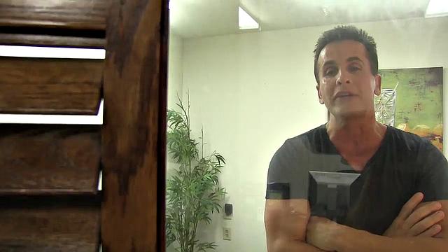 August Taylor - Big Boobs Babe in Action!