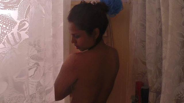 Indian Big Boob Amateur in Bathroom Fingering While Taking Shower