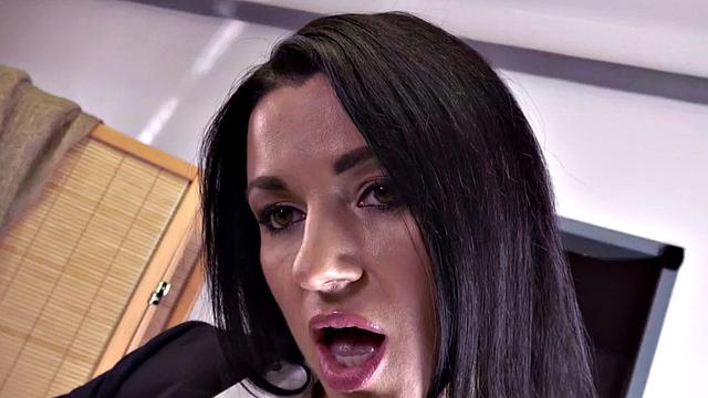 Curvy lingerie milf squirting during sex on cock